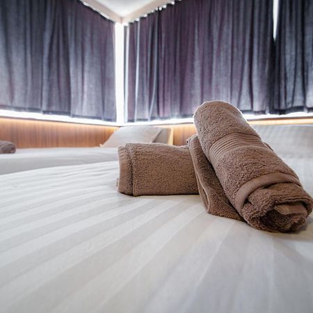 Binta Hostel Вранє Екстер'єр фото